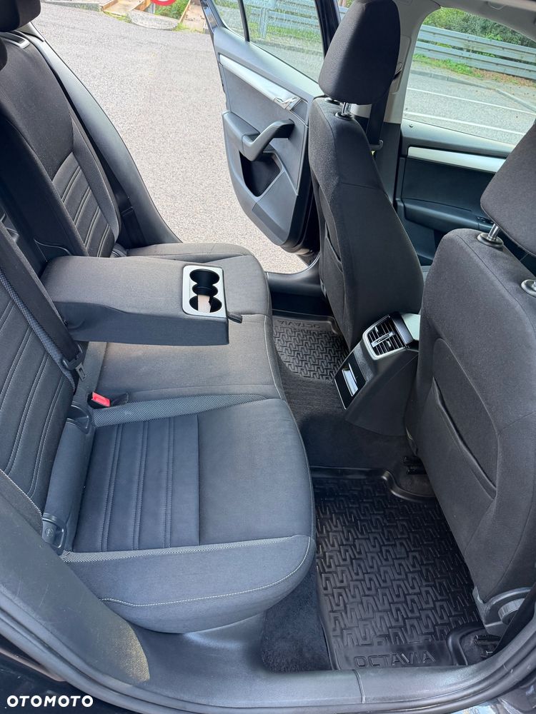 Skoda Octavia 1.6 TDI Elegance DSG - 10