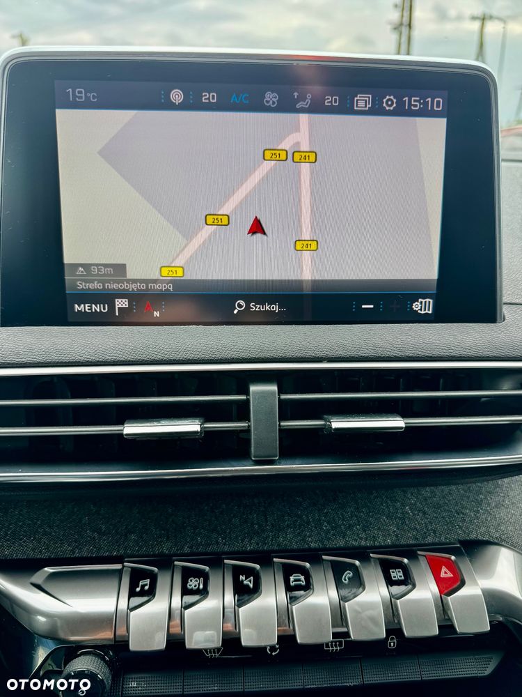 Peugeot 3008 1.2 PureTech Allure S&S - 19