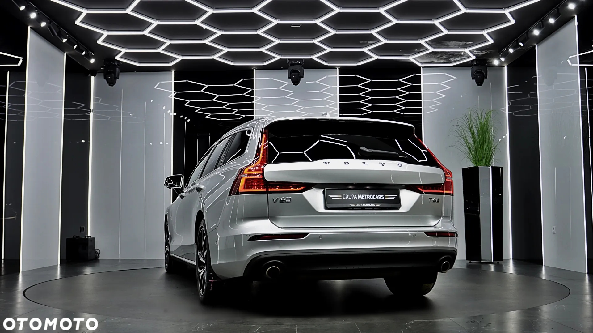 Volvo V60 T6 AWD Geartronic Momentum - 7