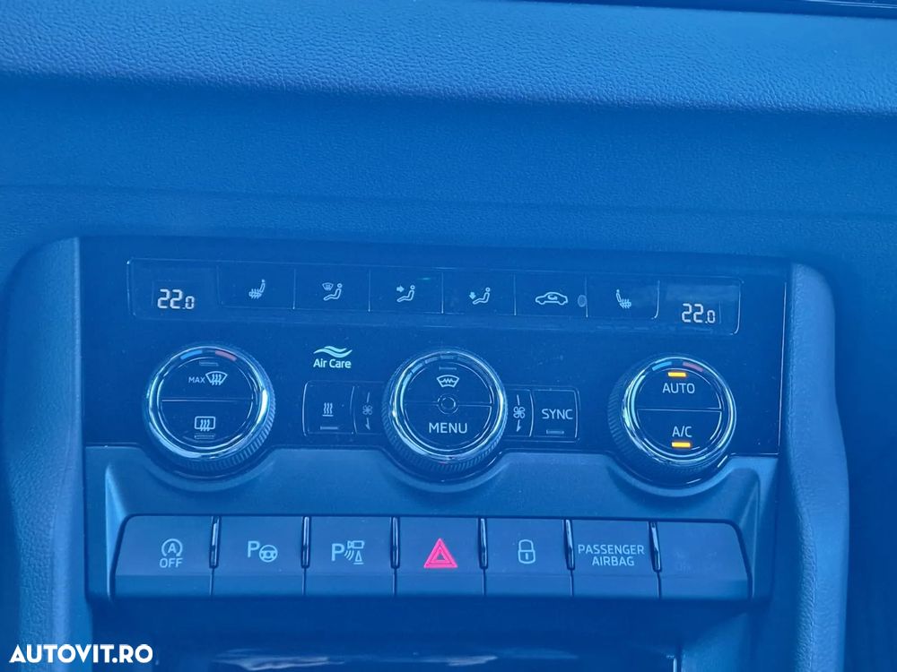 Skoda Karoq 2.0 TDI 4X4 DSG Sportline - 28