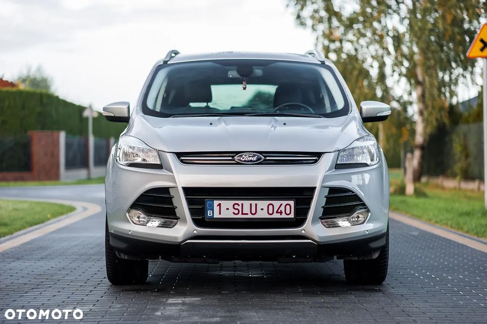 Ford Kuga 2.0 TDCi 2x4 Titanium - 33