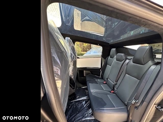 Tesla Cybertruck - 20