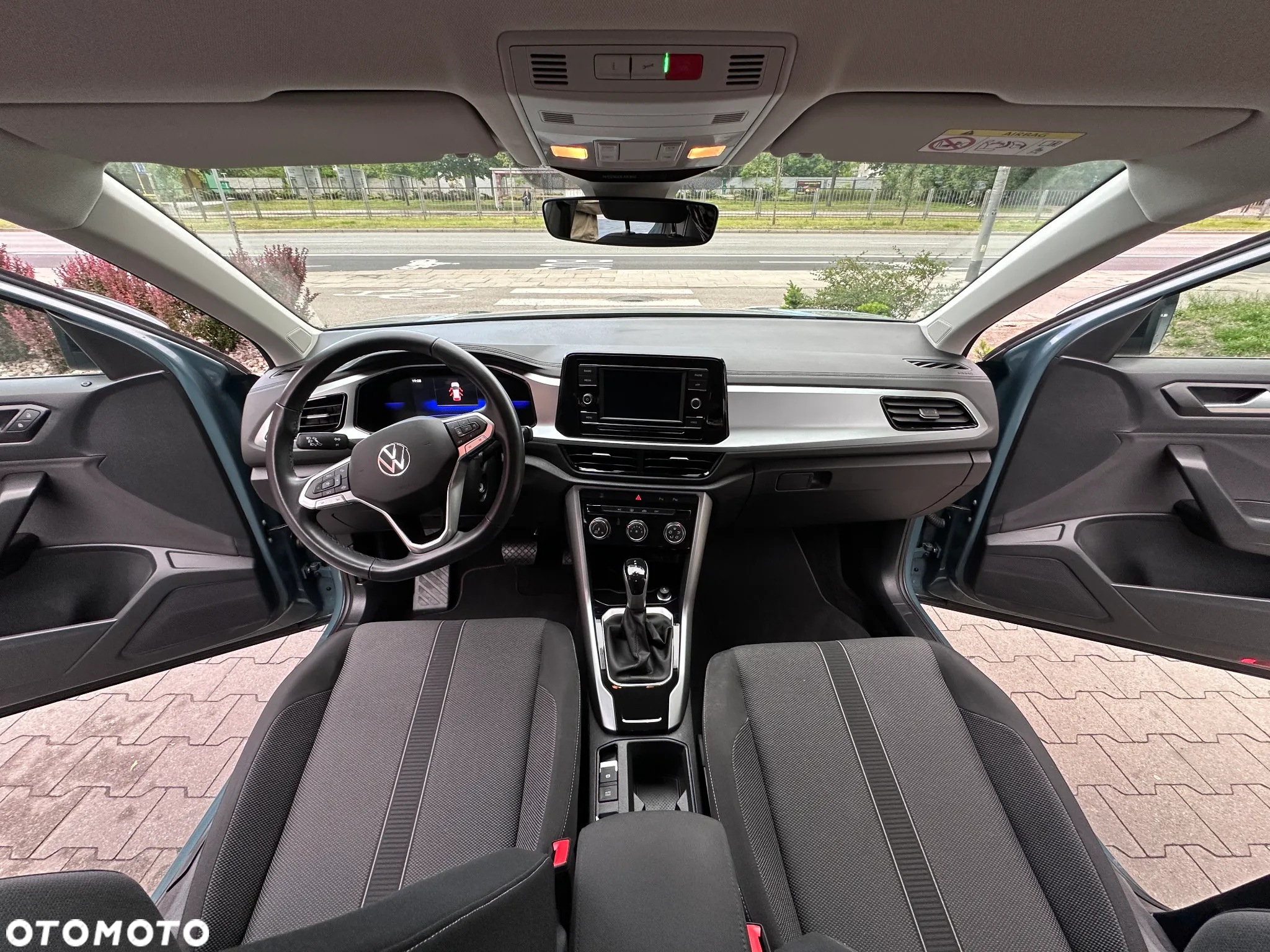 Volkswagen T-Roc 1.5 TSI Life DSG - 16