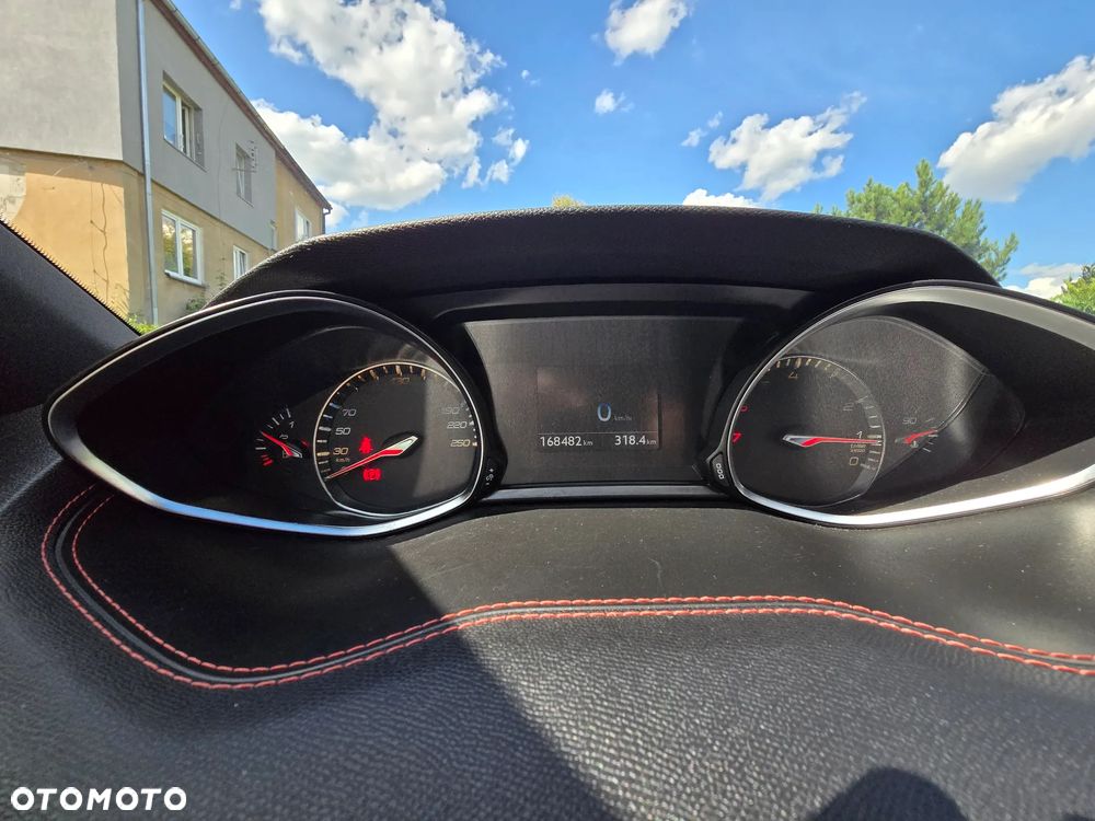 Peugeot 308 1.2 PureTech Allure S&S - 13
