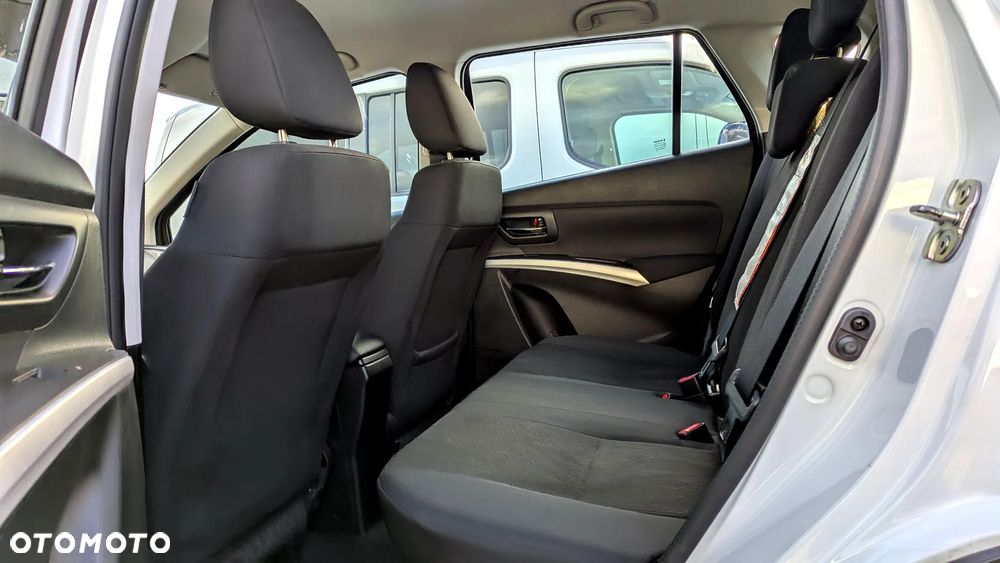 Suzuki SX4 S-Cross 1.4 SHVS Comfort Plus - 11