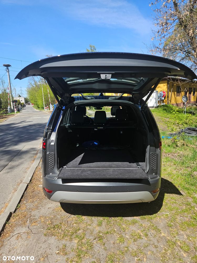 Land Rover Discovery 2.0 P300 Dynamic SE - 10