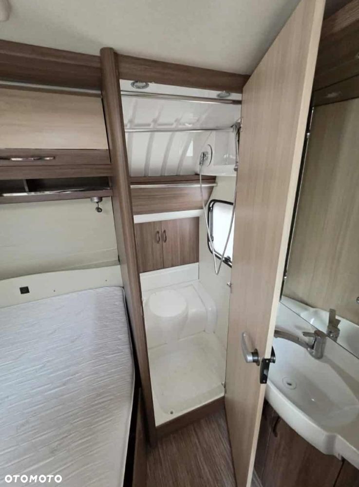 Hobby De Luxe 560 CFe - 7