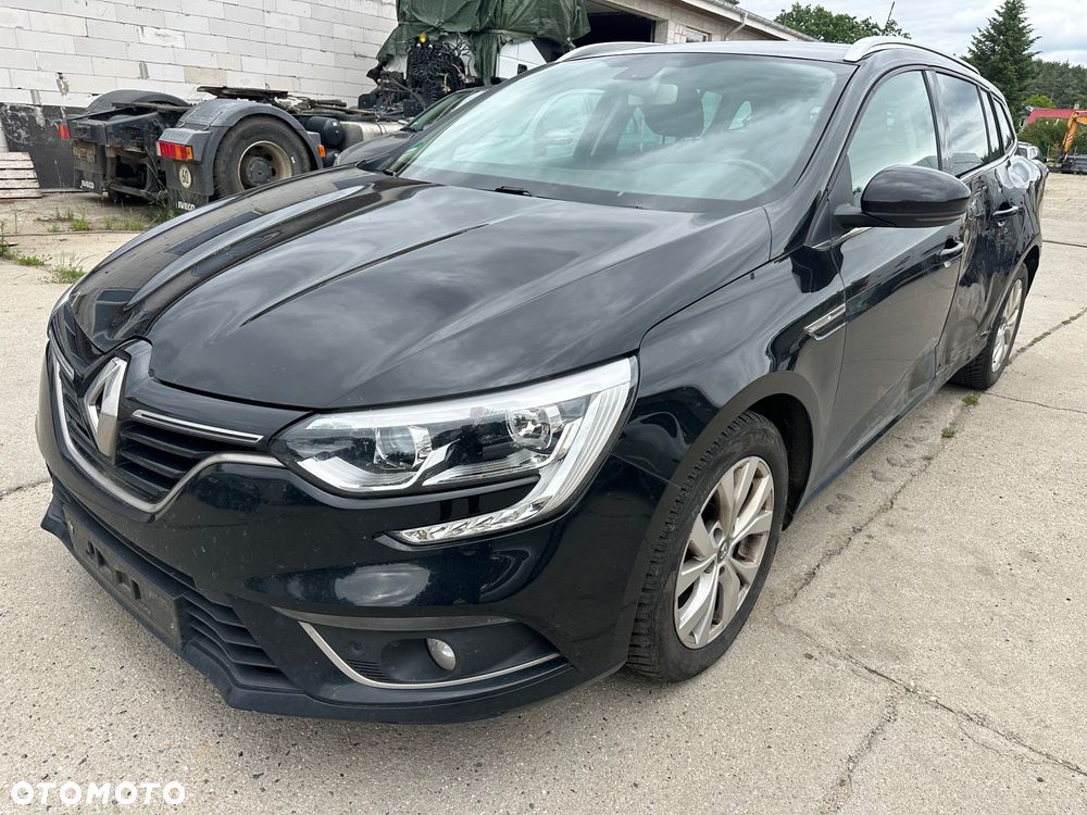 Renault Megane TCe 140 GPF LIMITED - 19
