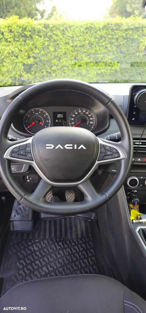 DACIA Logan 2025 — imagine 12