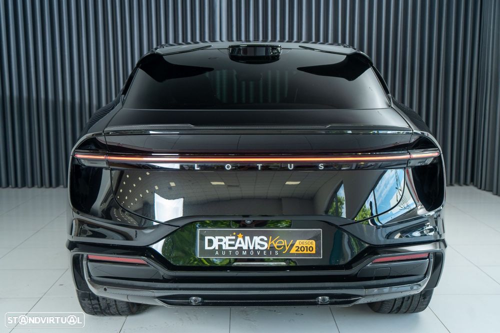 Lotus Eletre 900 Sport Carbon - 3