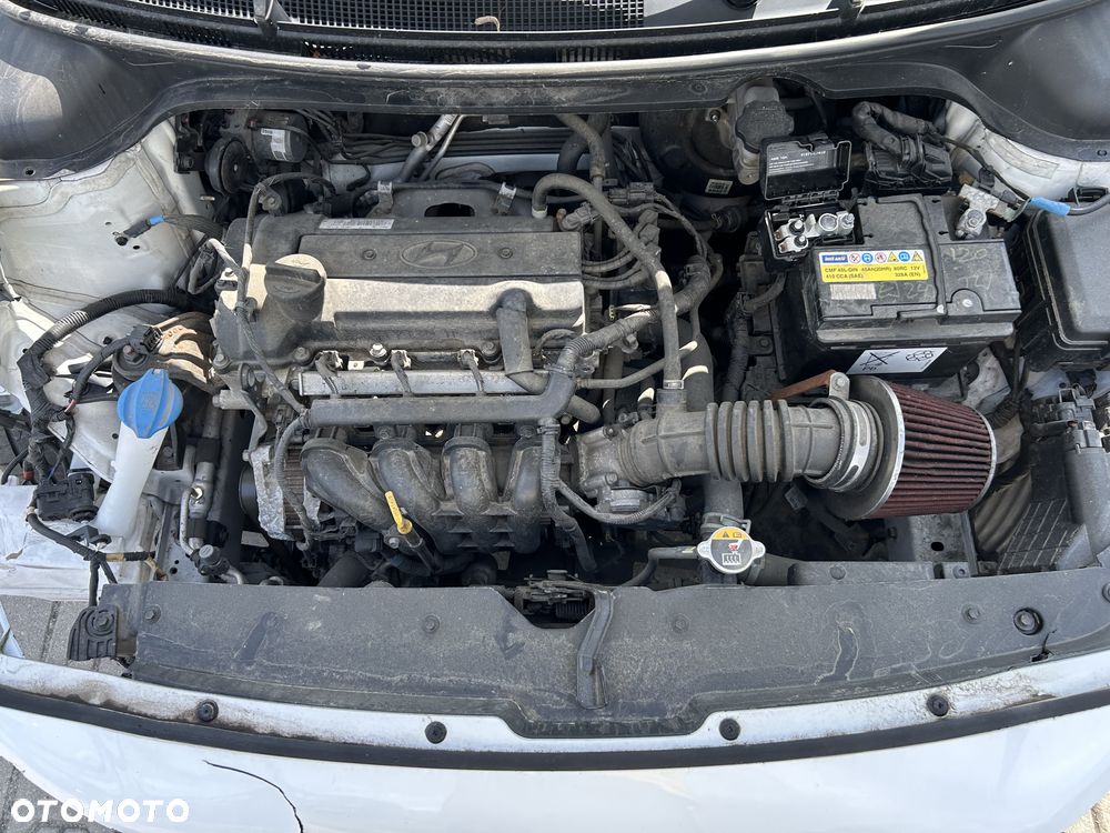 Hyundai i20 - 8