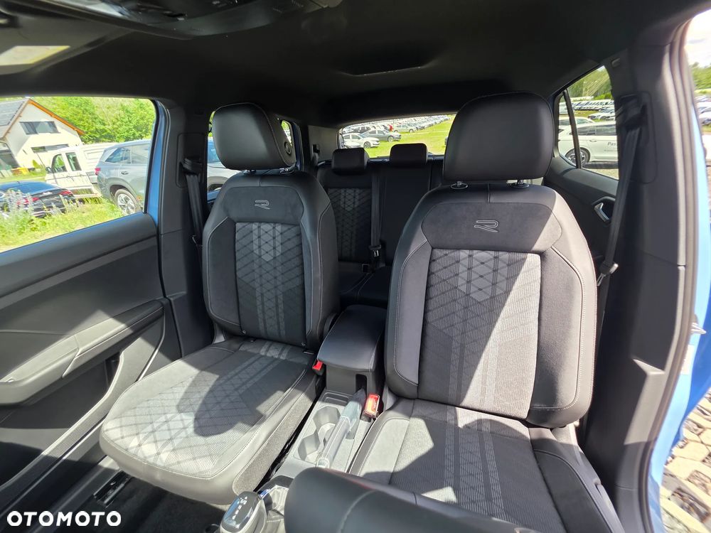 Volkswagen T-Cross 1.0 TSI R-Line Plus DSG - 22