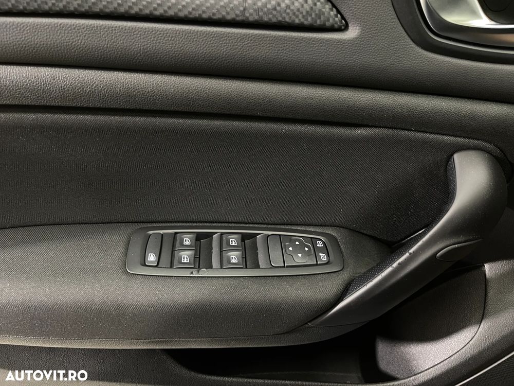 Renault Megane TCE 140 Equilibre - 16