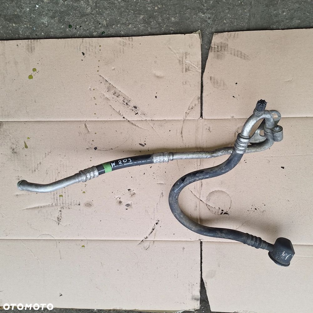 PRZEWOD KLIMATYZACJI MERCEDES W203 2.2 CDI