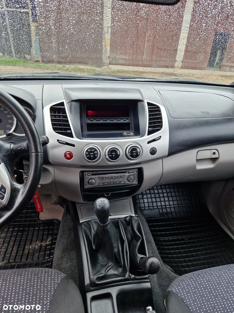 Mitsubishi L200 2.5 DID DC Intense (6air) Safety HP - 5