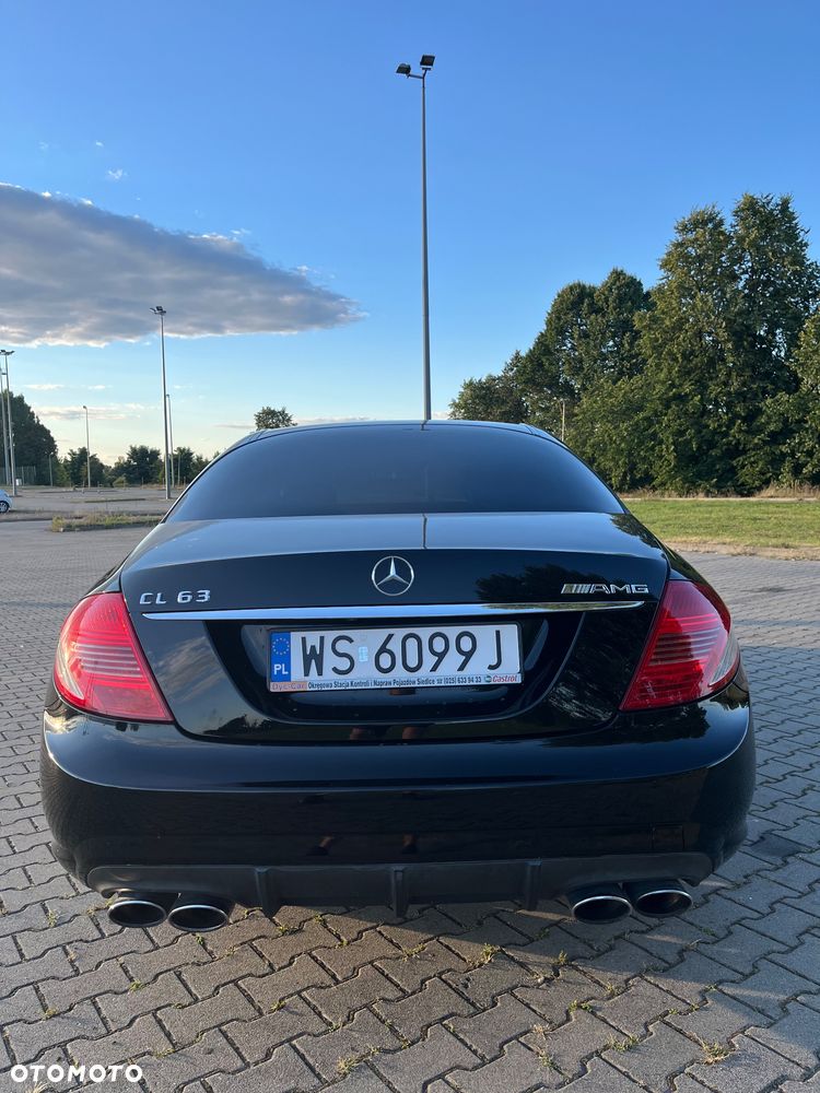 Mercedes-Benz CL 63 AMG - 8