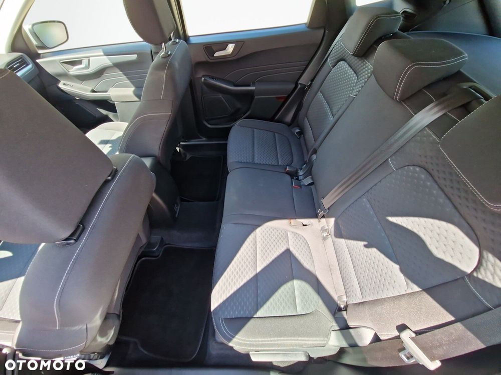 Ford Kuga - 41