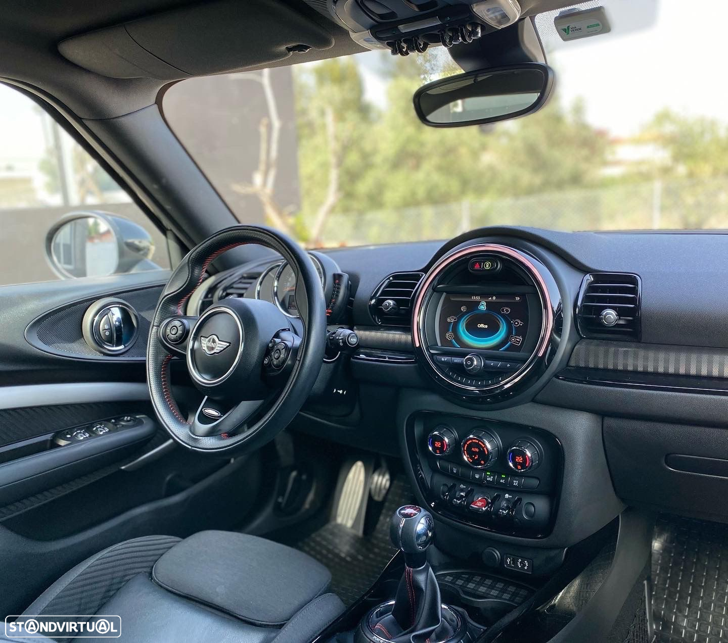 MINI Clubman Cooper D - 14