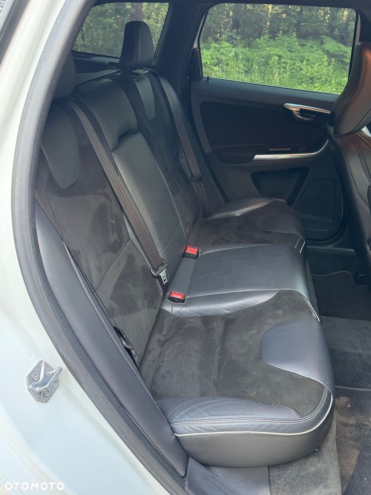 Volvo XC 60 - 21