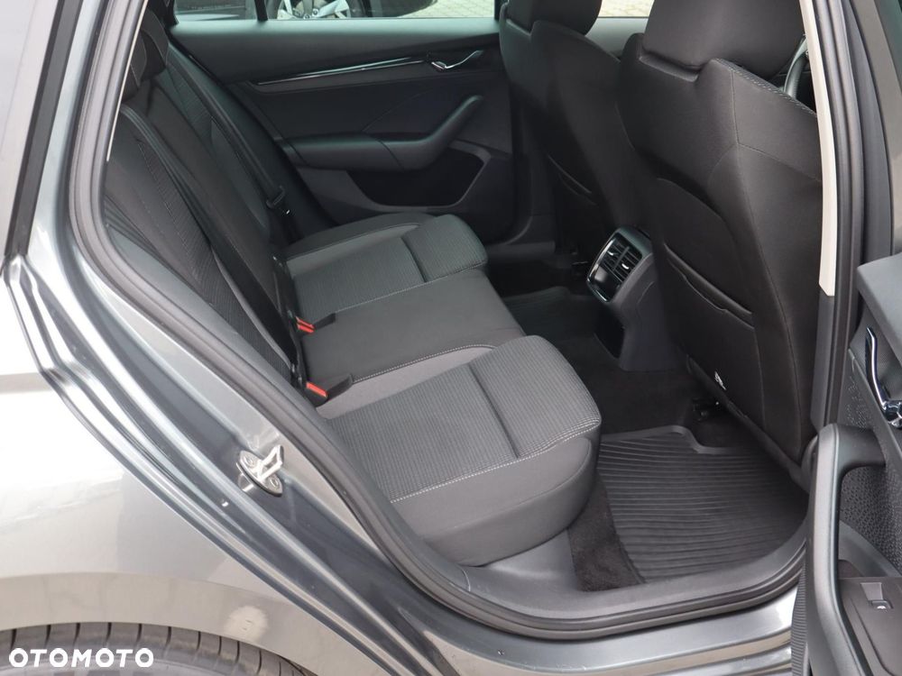 Skoda Octavia 1.5 TSI e-Tec Ambition DSG - 7