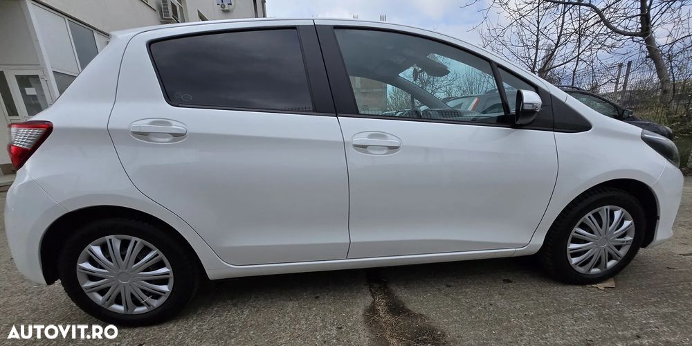 Toyota Yaris 1.5 L VVT-iE Multidrive S Active - 4