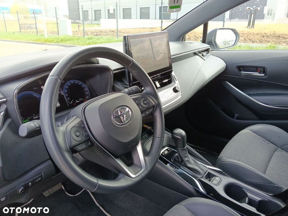 Toyota Corolla 1.8 Hybrid Style - 10