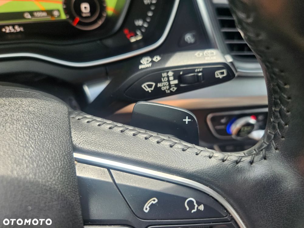 Audi Q5 40 TDI Quattro S tronic design - 37