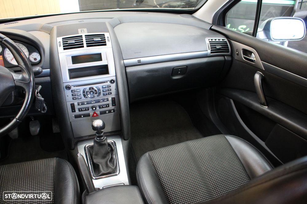 Peugeot 407 2.0 HDi Executive - 33