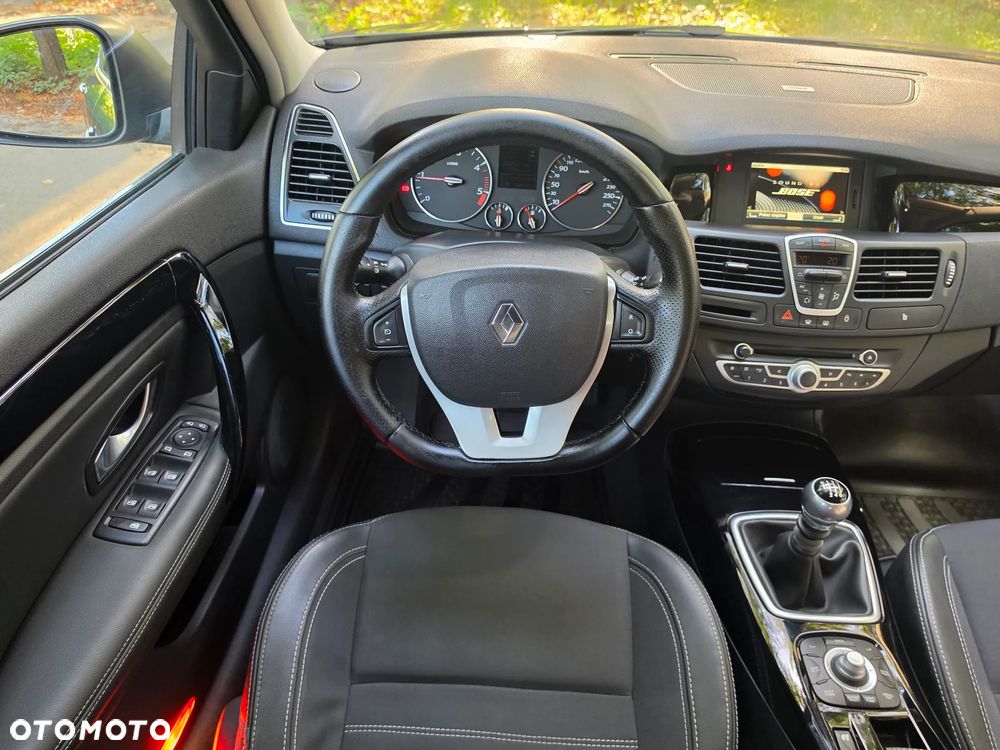Renault Laguna 2.0 dCi Bose Edition - 18