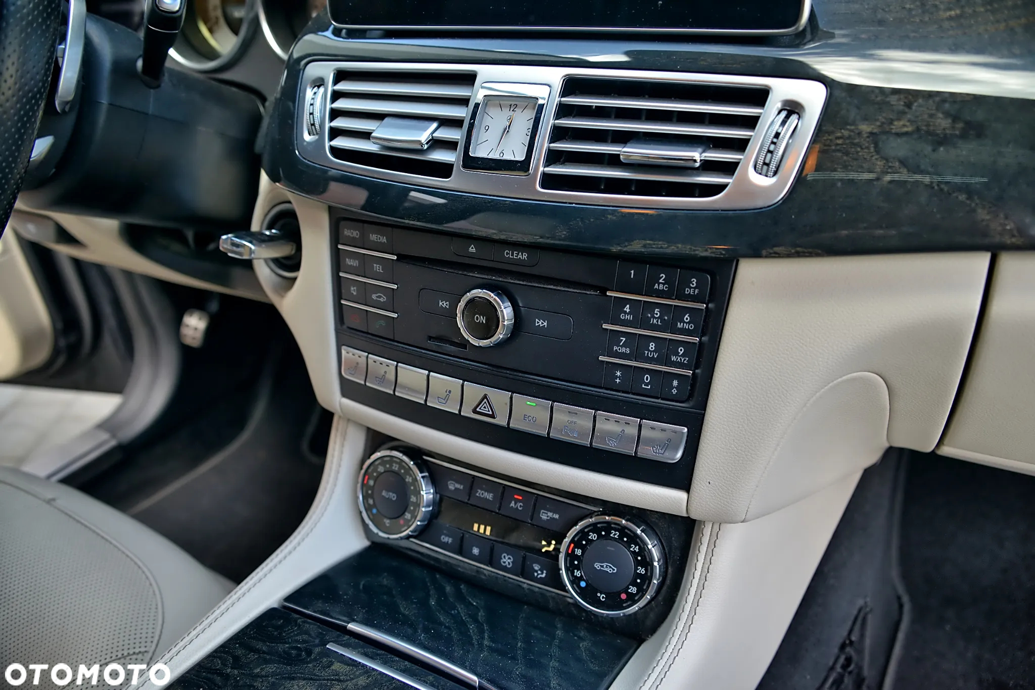 Mercedes-Benz CLS 350 d 4-Matic - 31
