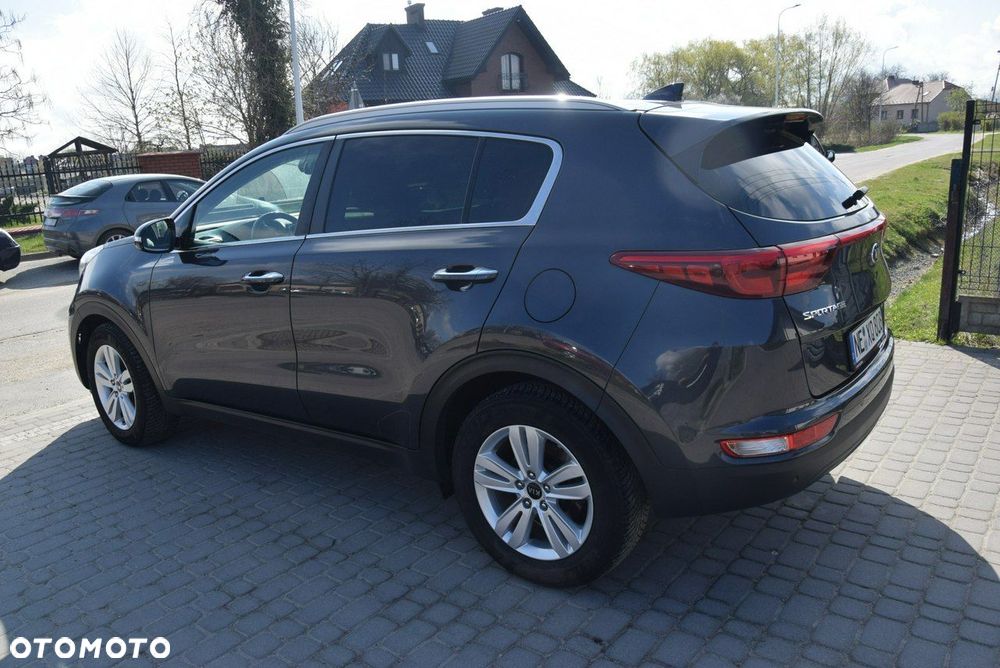 Kia Sportage - 16