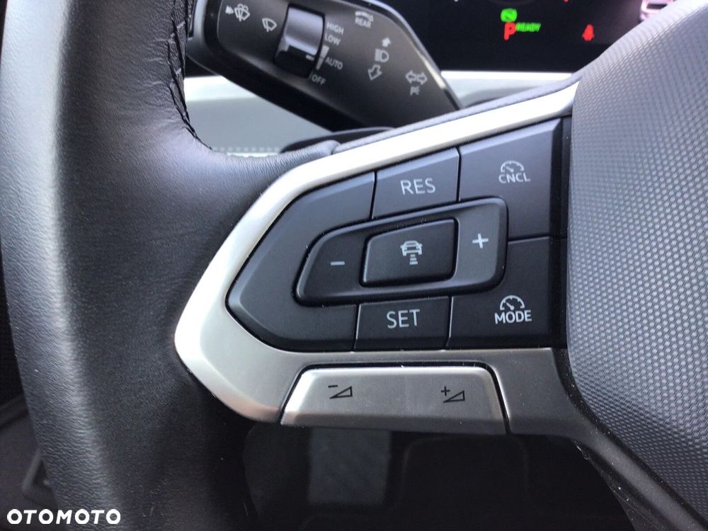 Volkswagen Passat 1.5 TSI EVO Elegance DSG - 10