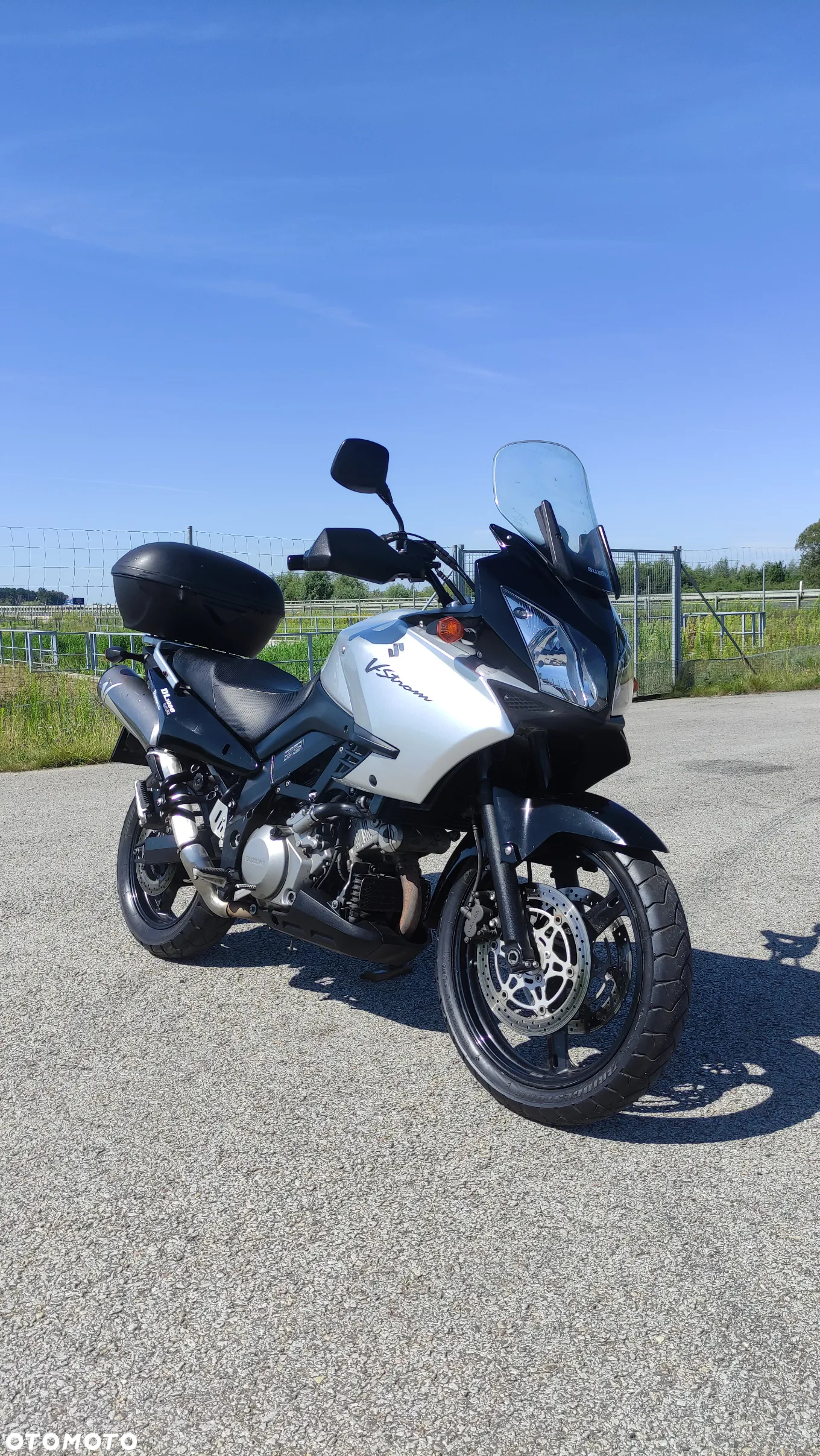 Suzuki V-STROM - 2