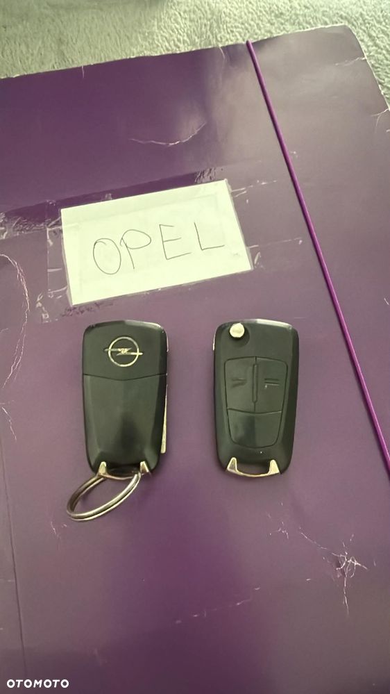 Opel Astra 1.8 NAVI - 22