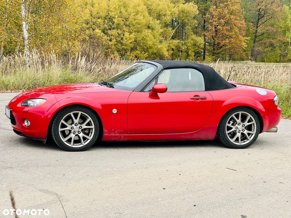 Mazda MX-5 2.0 MZR 3rd Generation - 2
