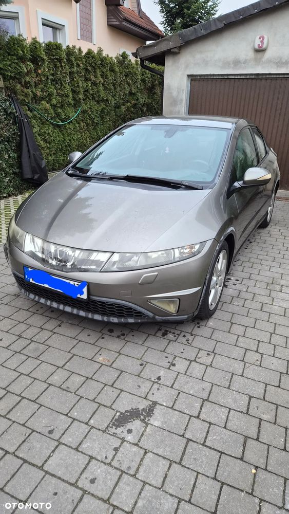 Honda Civic 1.8 Comfort - 1
