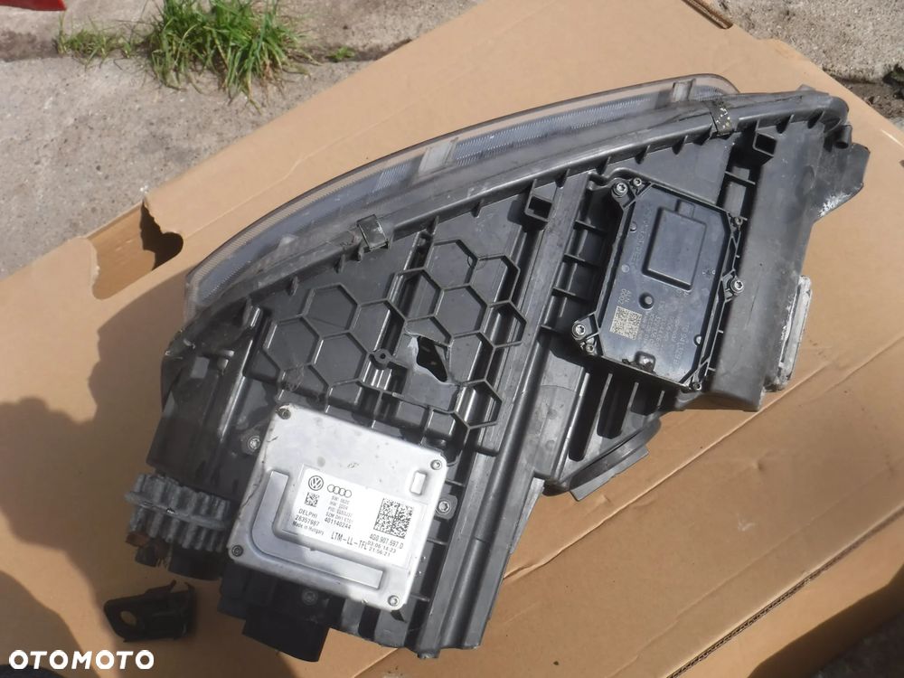 Skoda Yeti Lift xenon skretny lewy prawy lampa - 18