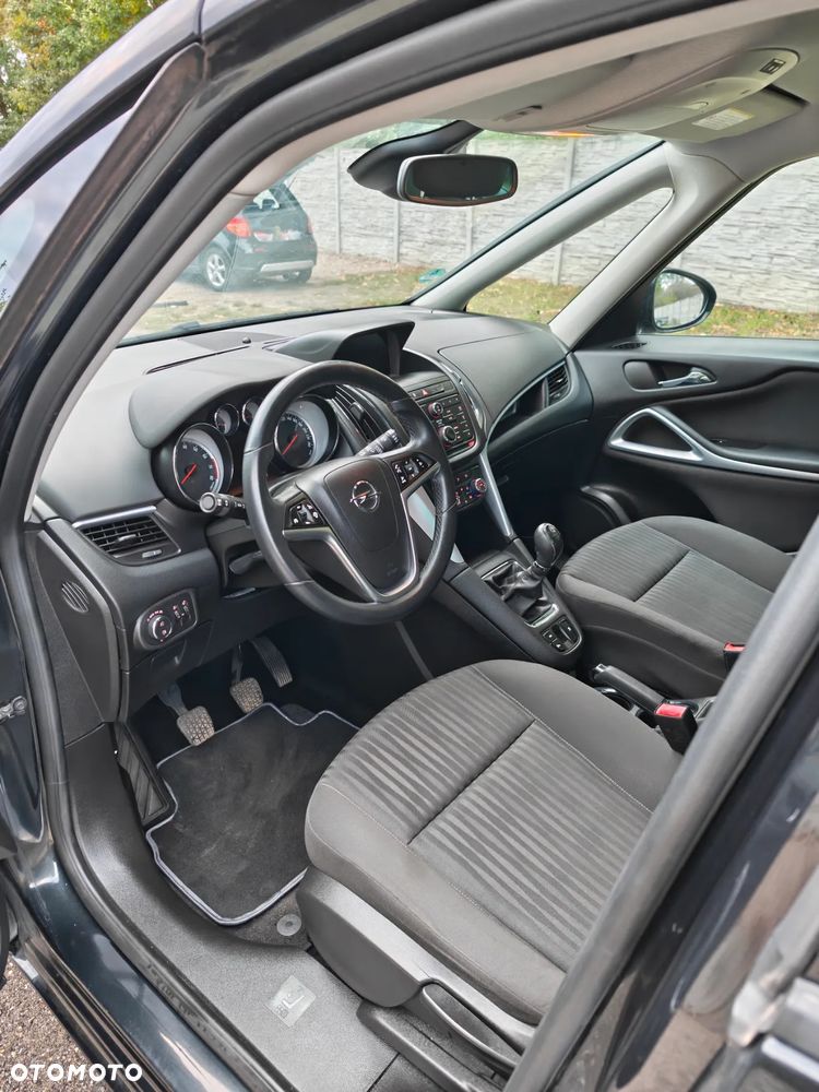 Opel Zafira 1.4 Turbo (ecoFLEX) Start/Stop Business Edition - 10