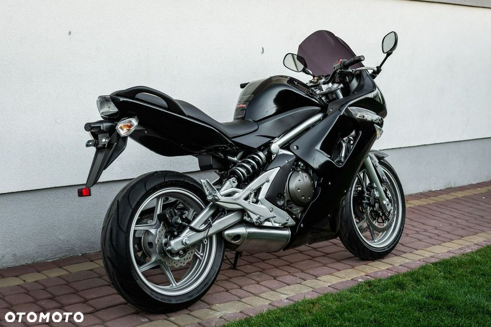 Kawasaki ER - 4