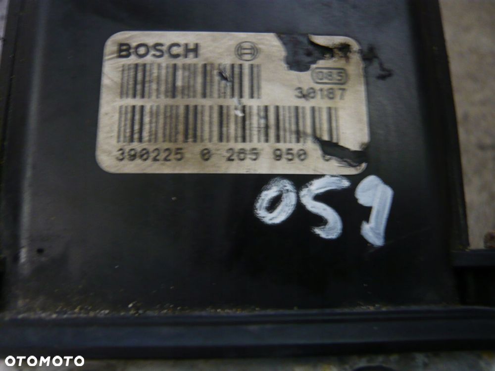 Pompa hamulcowa abs 0265950051 Toyota Corolla E12 - 2