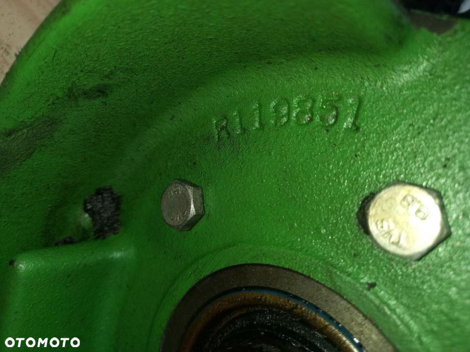 Przystawka przedniego napędu wałek RE47386 RE47384 R95449 John Deere 7600 7700 7800 - 15