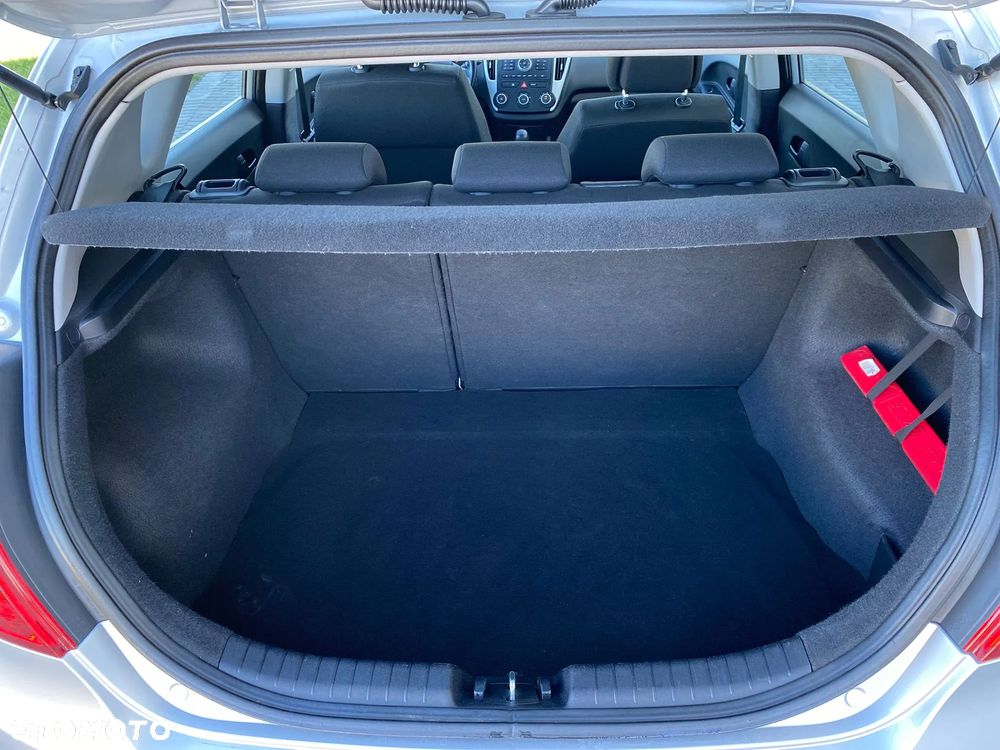 Kia Ceed 1.4 CVVT Attract - 29