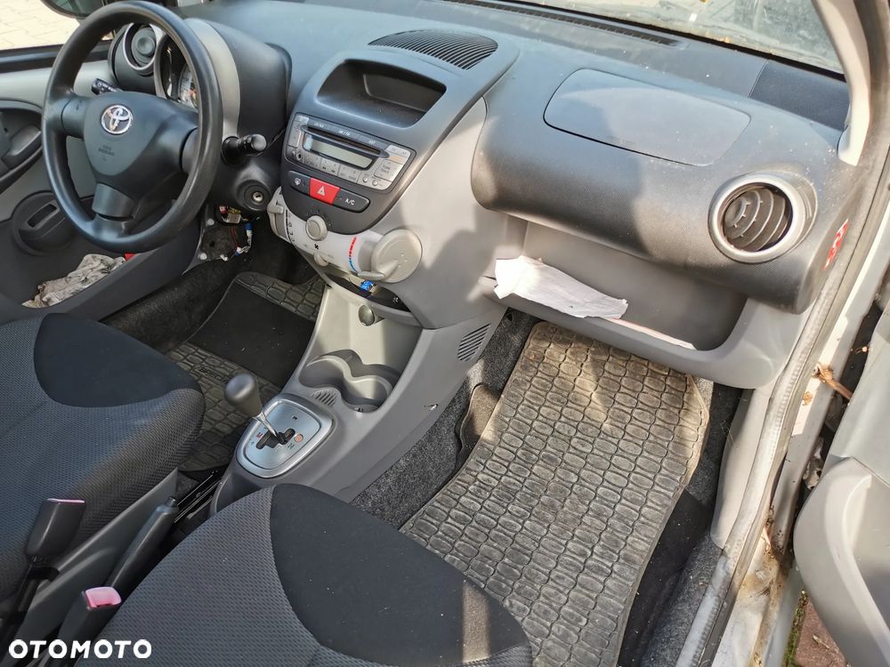 Toyota Aygo 1.0 VVT-i Luna MM A/C - 15