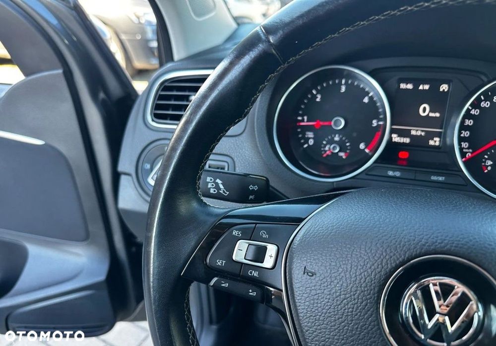 Volkswagen Polo - 10