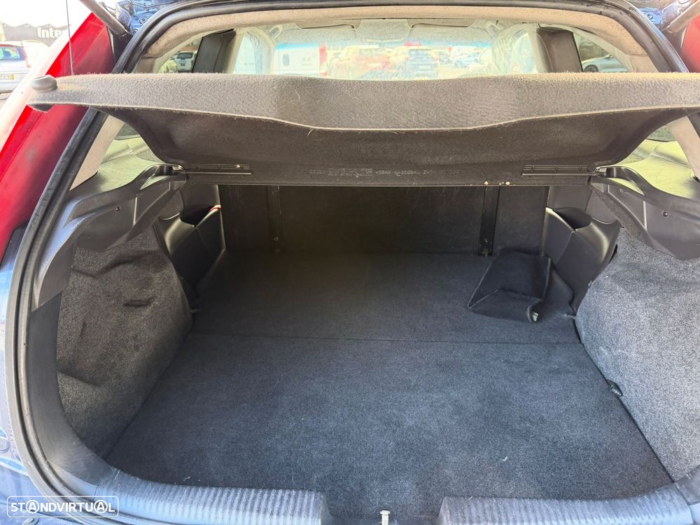 Ford Focus Van 1.8 TDdi - 14