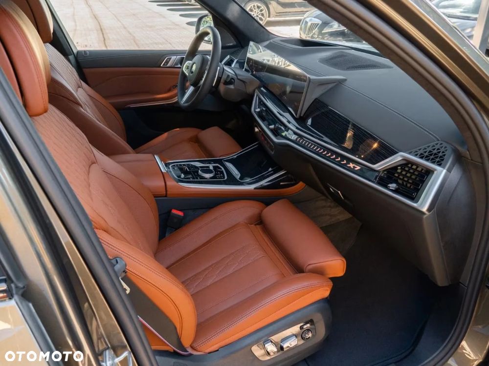 BMW X7 xDrive40d mHEV M Sport sport - 16