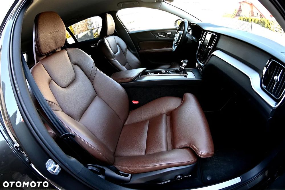 Volvo V60 D4 Inscription - 23