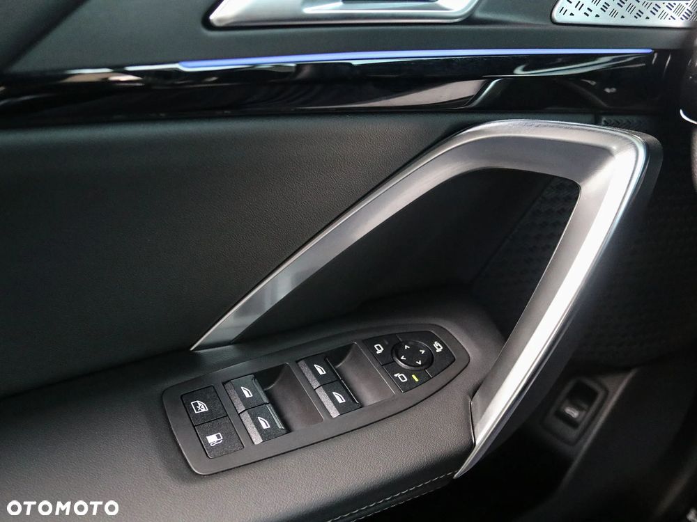 BMW X1 xDrive25e sport - 24