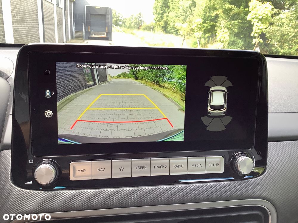 Hyundai Kona 64kWh Executive - 33