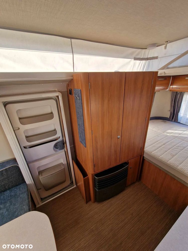 Hymer-Eriba Touring 418 - 8